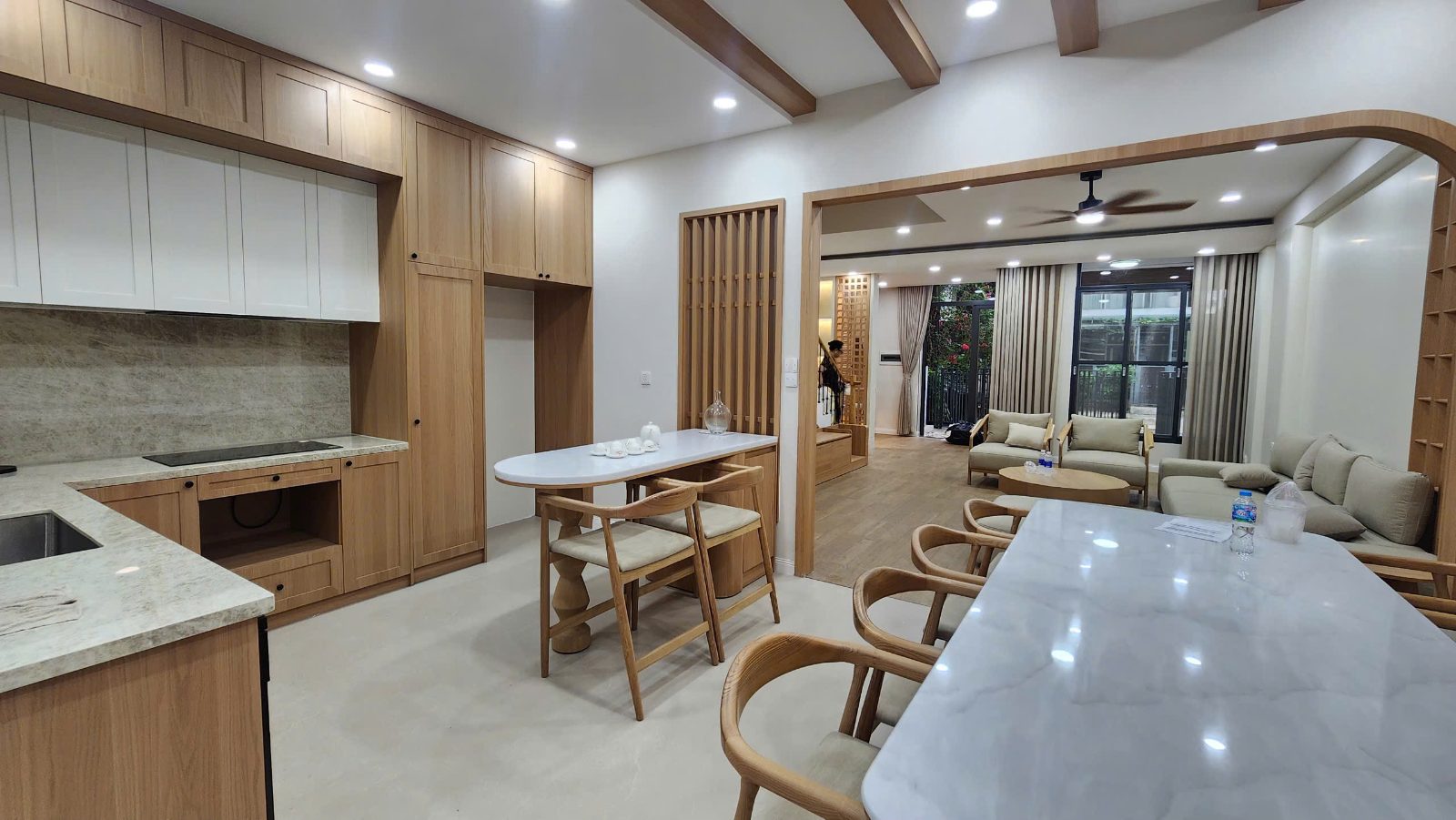 Cho thuê nhà phố lavila kiến á siêu đẹp ngay rạch Phước Long